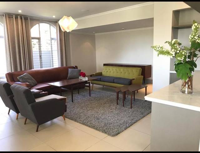 7 BEDROOM PROPERTY TO RENT IN WATERKLOOF RIDGE